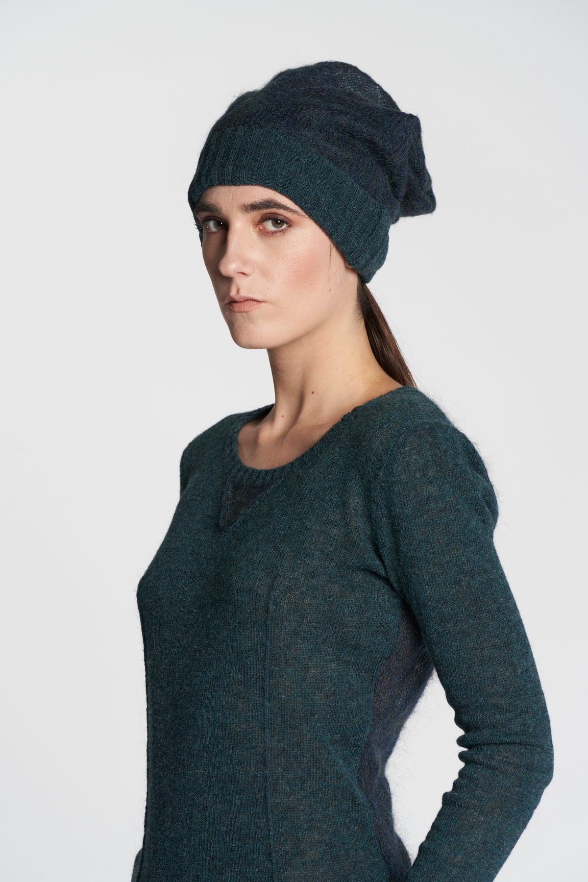 MASNADA KNIT BEANIE