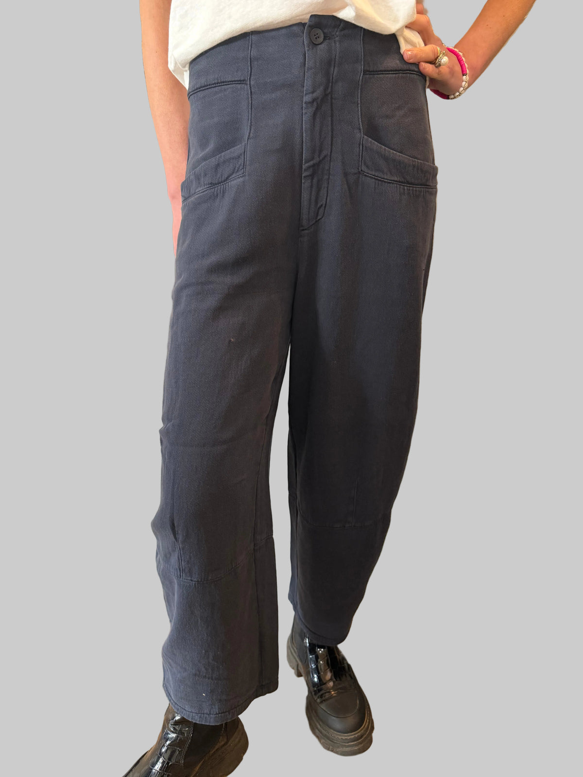 TRANSIT LOW-CROTCH TROUSERS IN TENCEL AND STRETCH COTTON