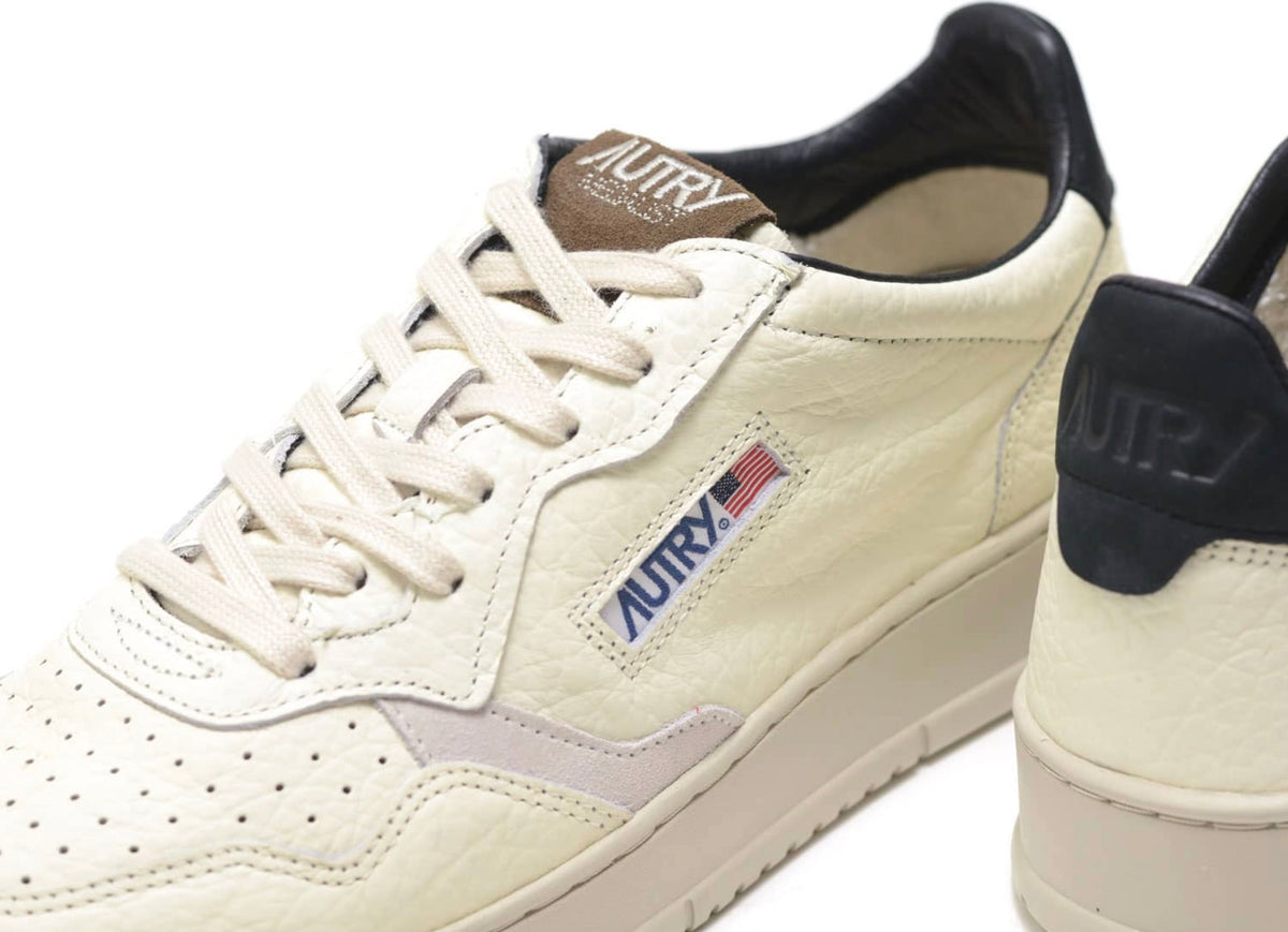 AUTRY MEDALIST LOW WOM LE15 NABUK/ELEPHANT/SUEDE BLACK/PINECONE