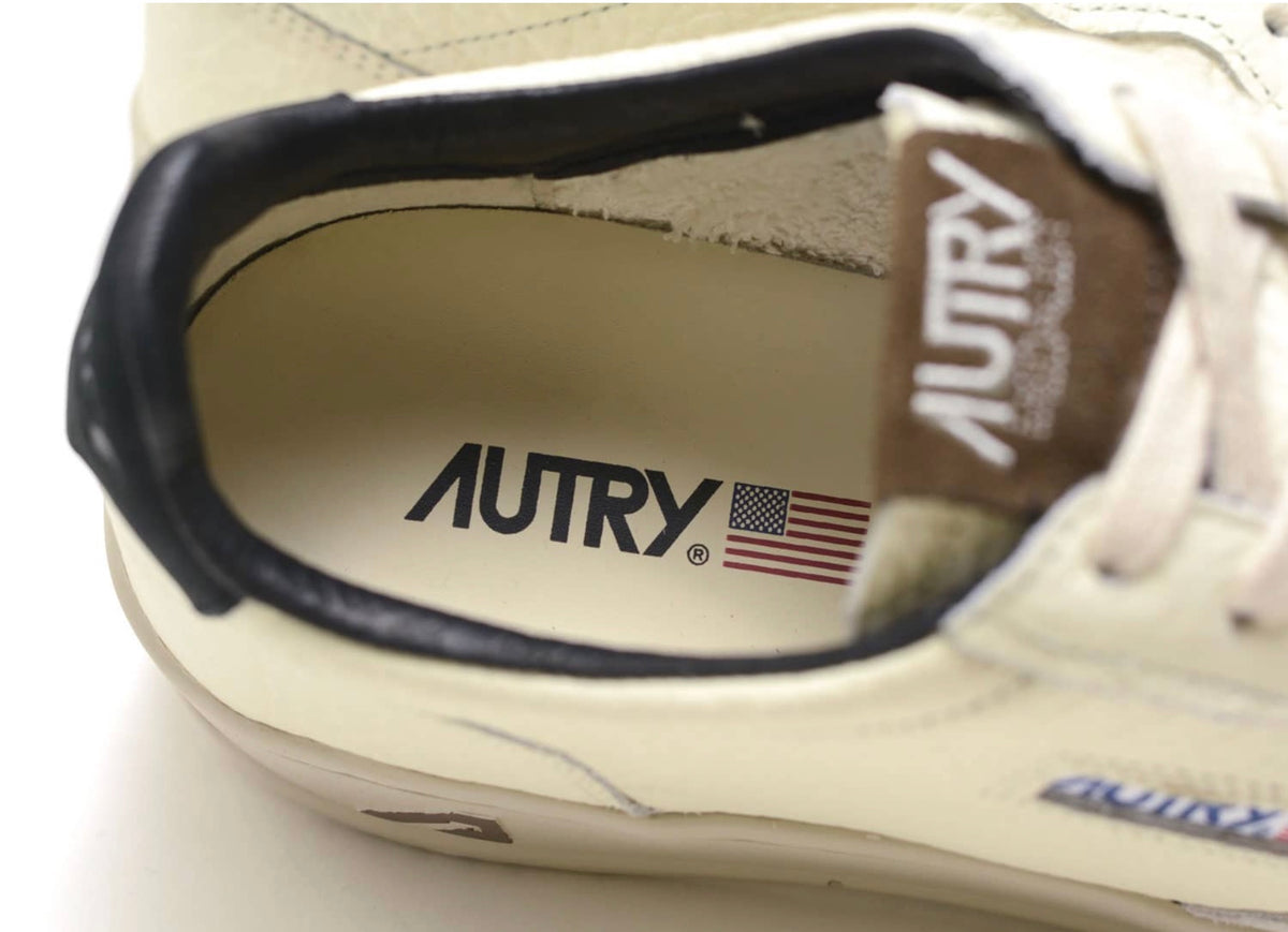 AUTRY MEDALIST LOW WOM LE15 NABUK/ELEPHANT/SUEDE BLACK/PINECONE
