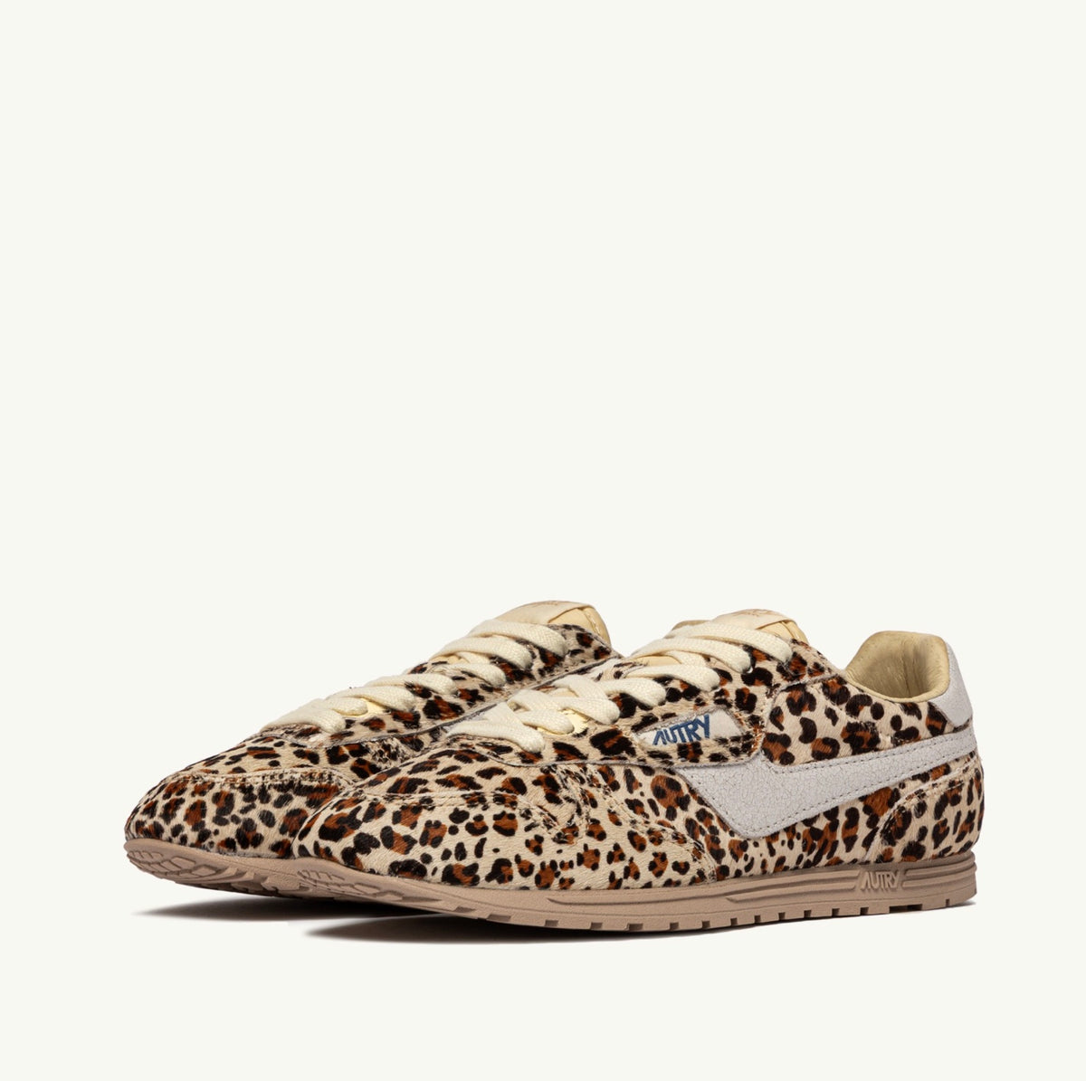AUTRY WINDSPIN LOW WOM PZ02 PONY/CRAC LEO/WHITE