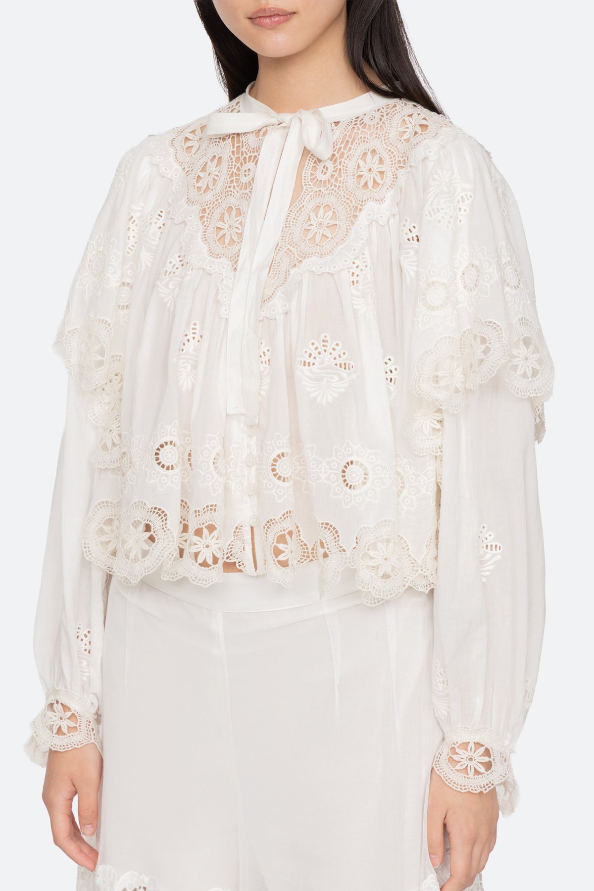 SOFIA EMBROIDERY L/SLV TOP (D1)