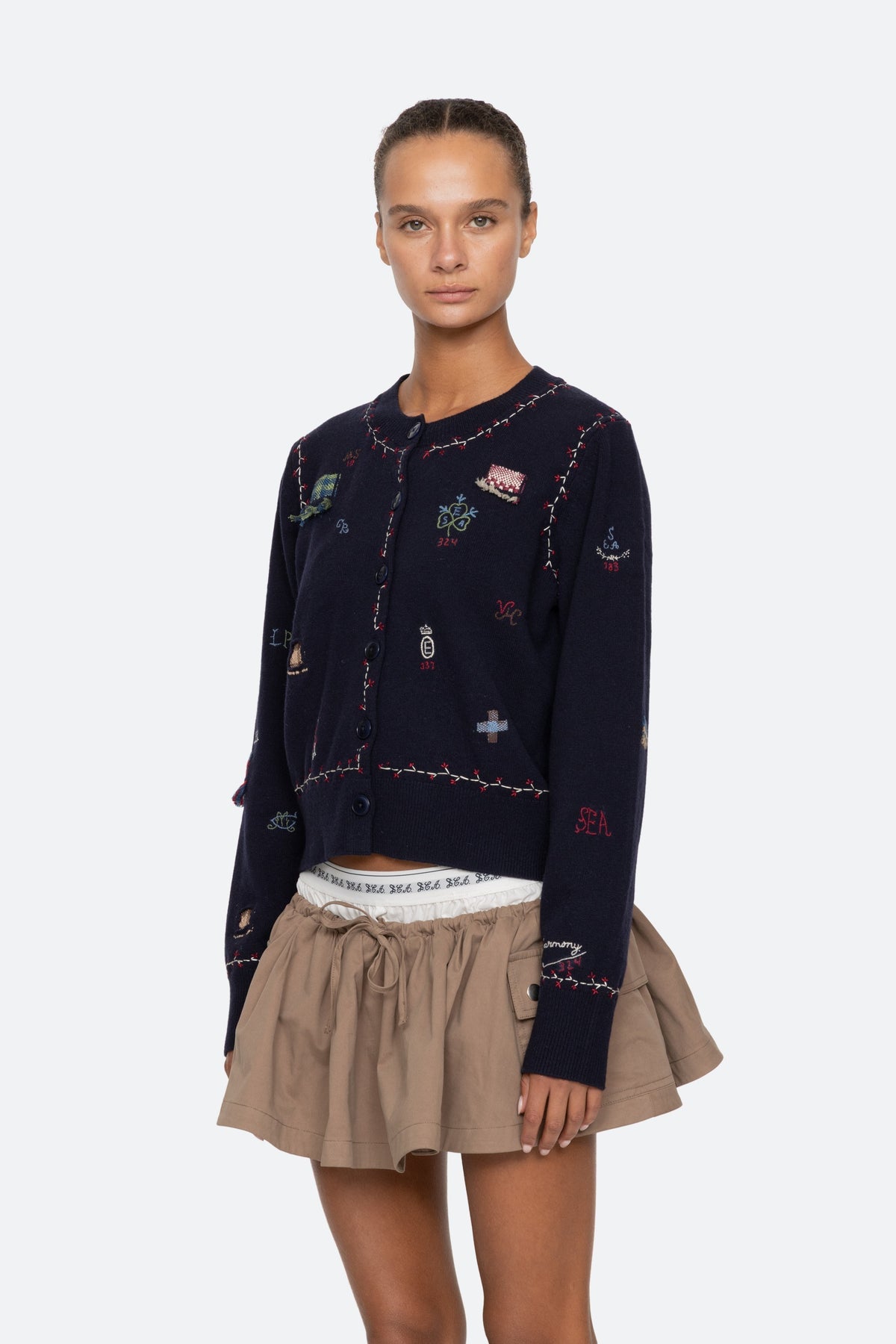 CLAIRA EMB KNIT CARDIGAN (D1)