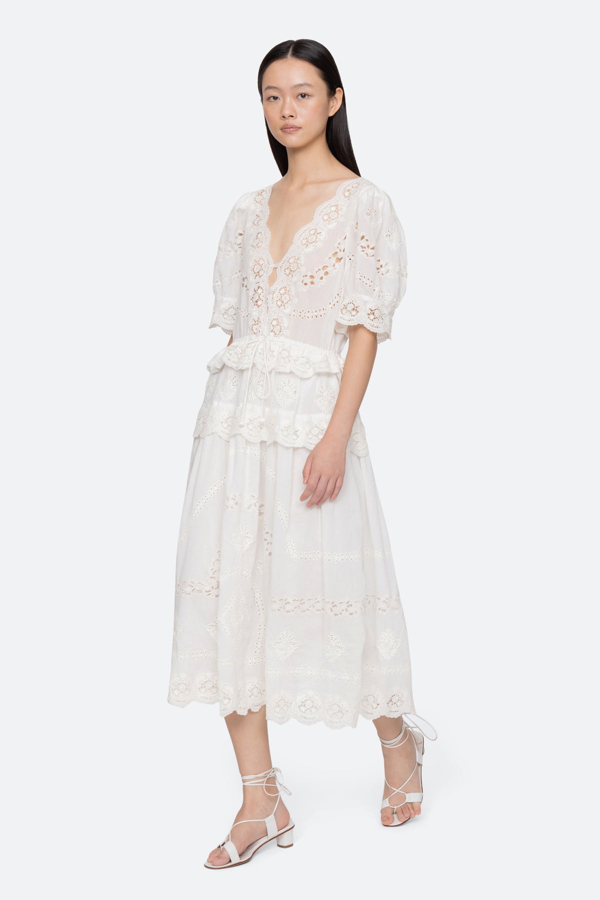 SOFIA EMBROIDERY PUFF SLV DRESS (D1)