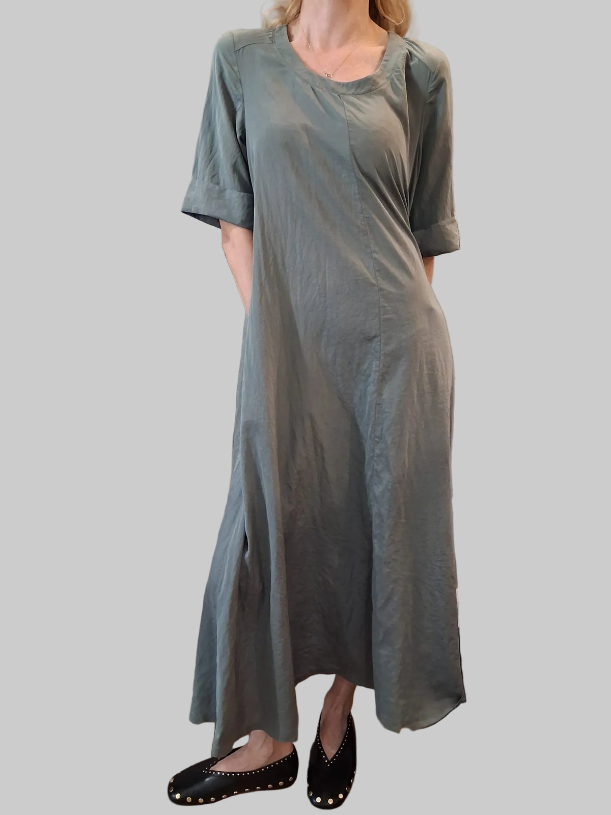 Transit Long flared dress with elbow-length sleeves in silk blend