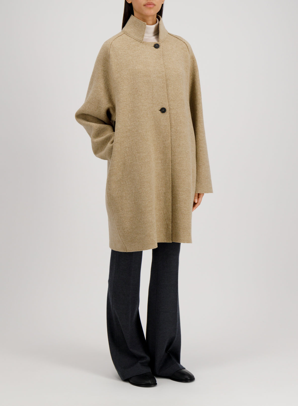 Women raglan cape boiled wool