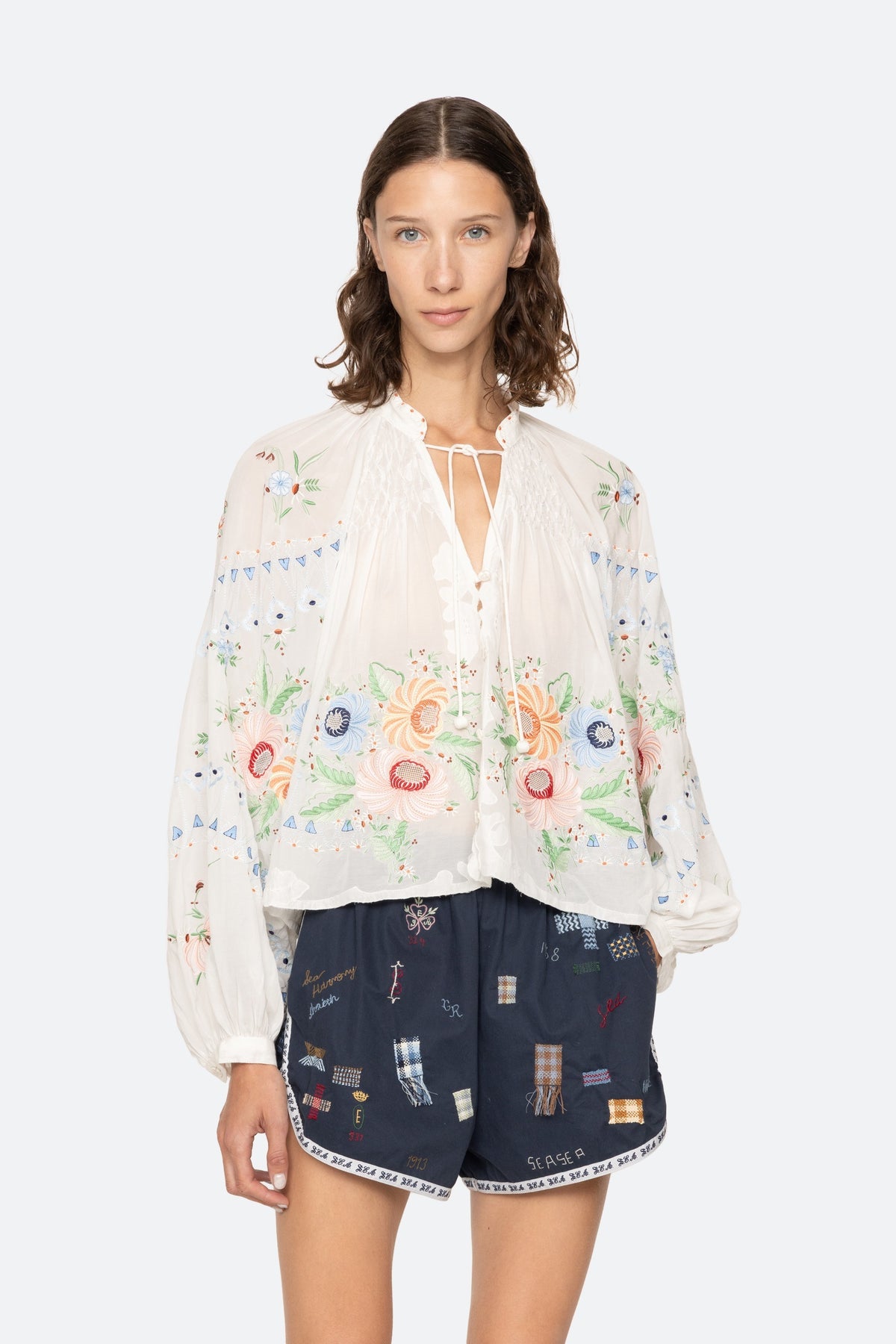 SERAFINA EMBROIDERY L/SLV BLOUSE (D2)
