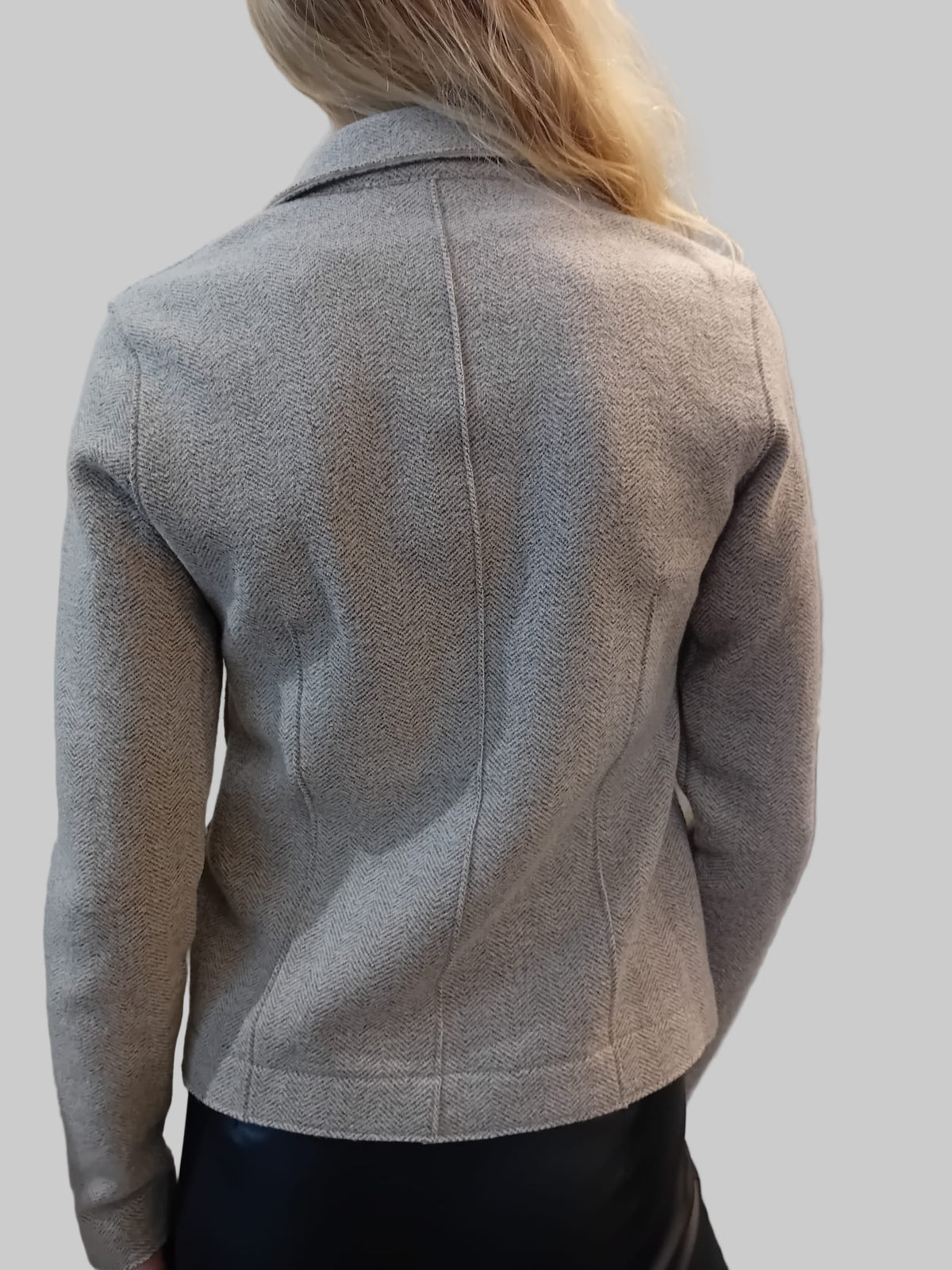 Transit Shaped Knitted Blazer Jacket