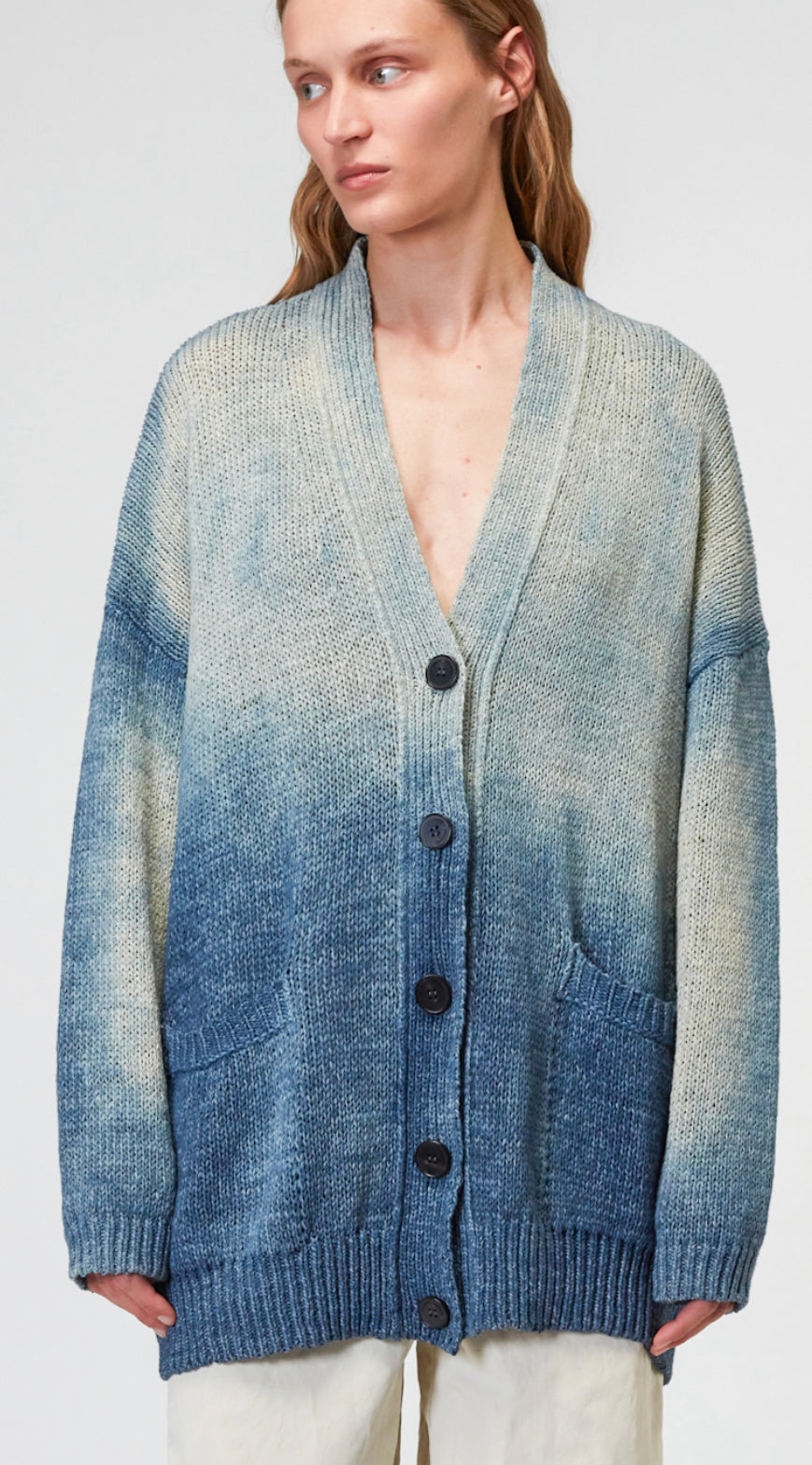 Roberto Collina - Cardigan long en tricot décoloré