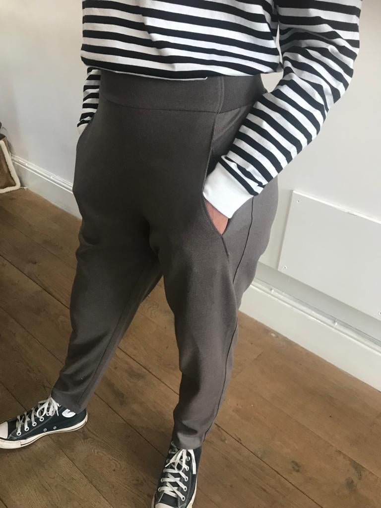 Transit trousers