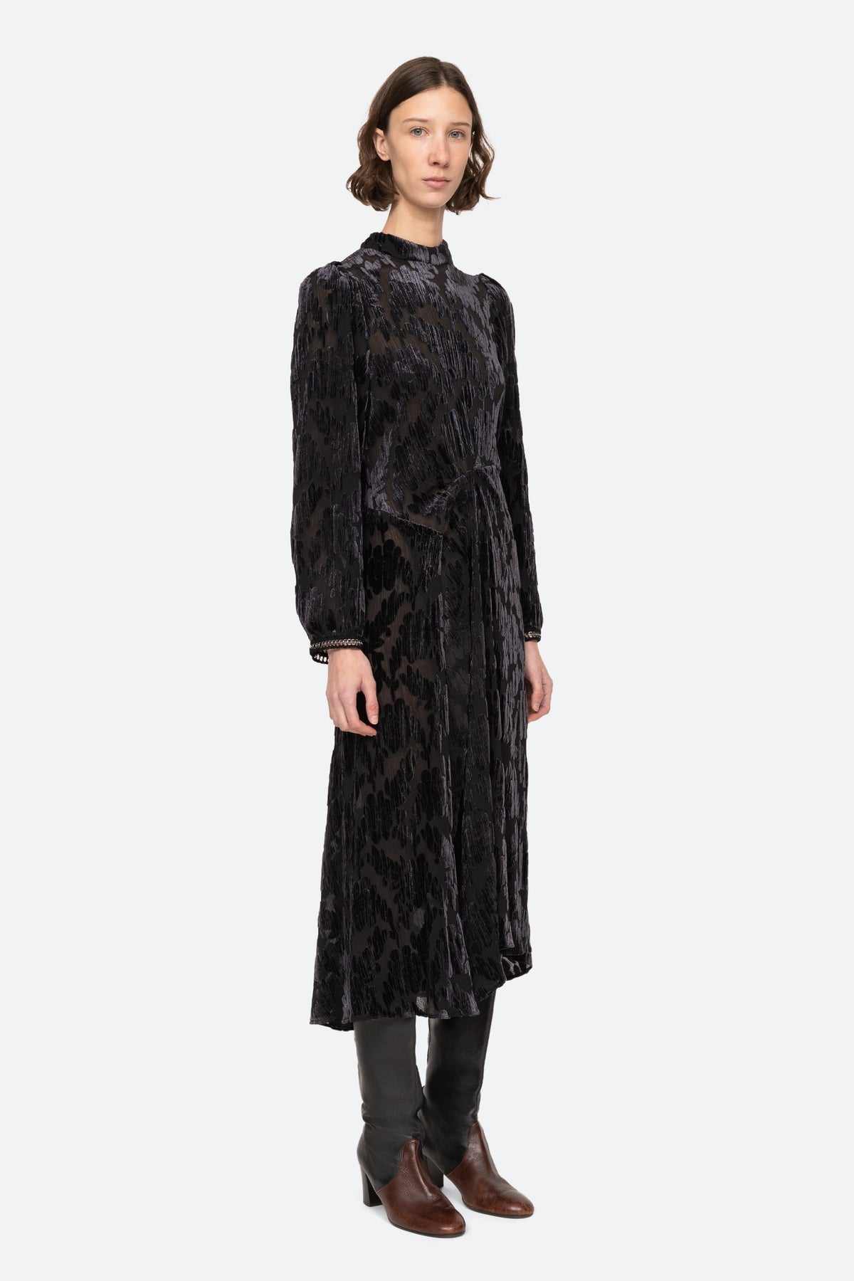 REGINE BURNOUT L/SLV MIDI DRESS (D2)