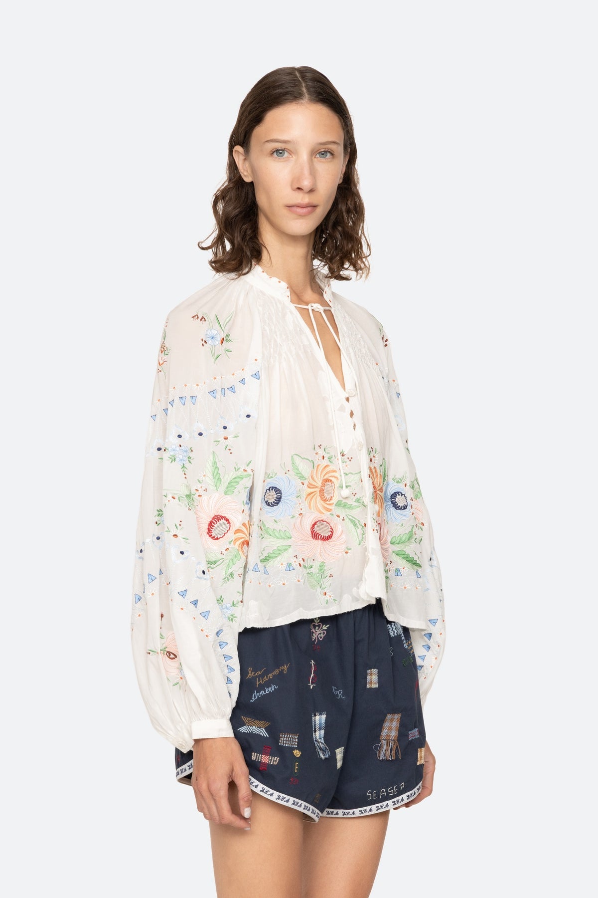 SERAFINA EMBROIDERY L/SLV BLOUSE (D2)
