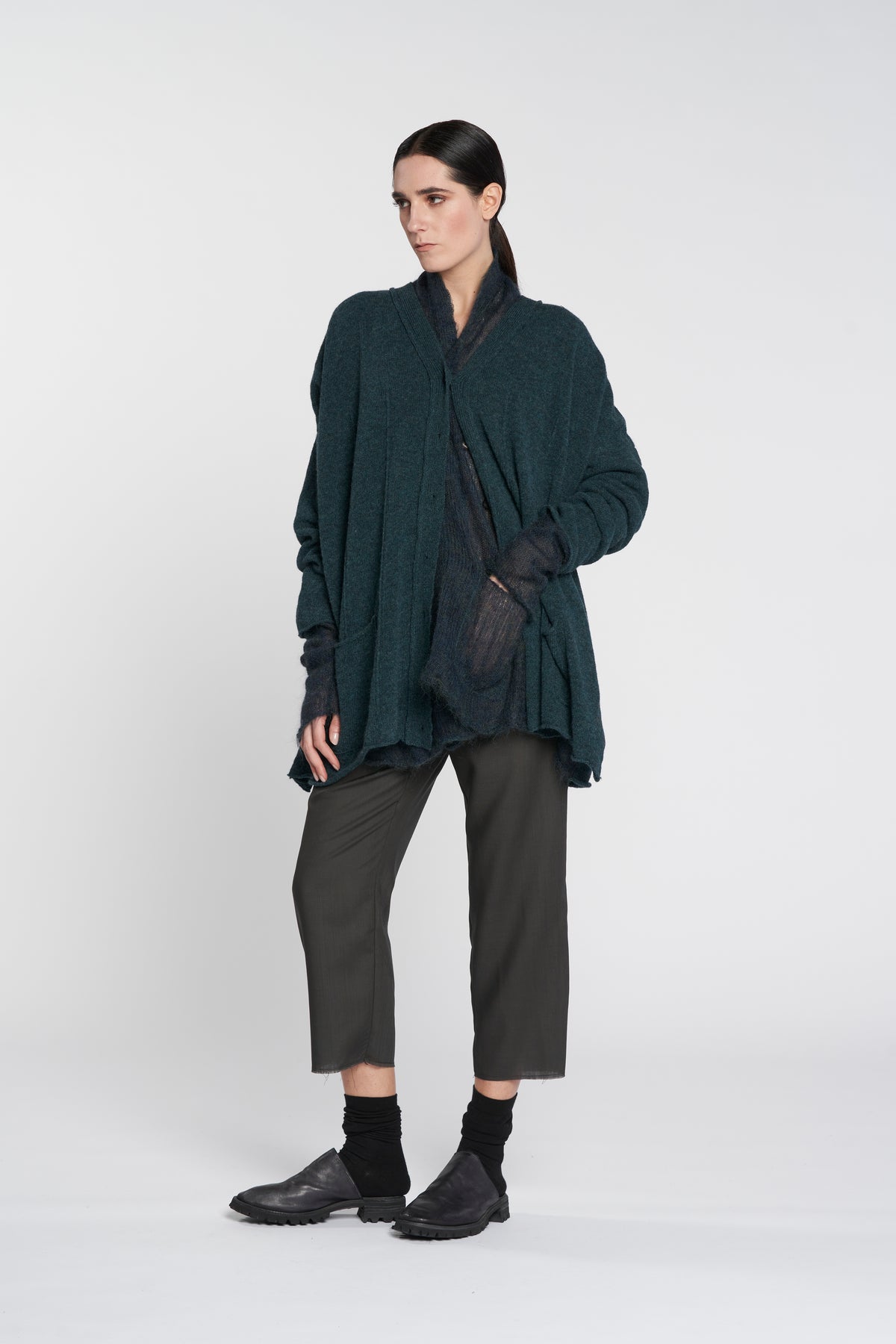 MASNADA KNIT CARDIGAN