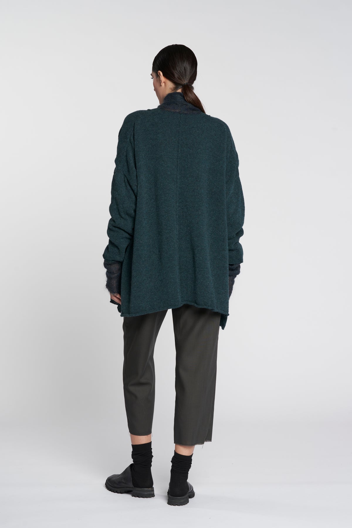 MASNADA KNIT CARDIGAN