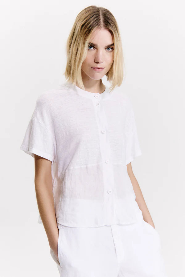 Transit Round-Neck Button up T-shirt in Linen Jersey