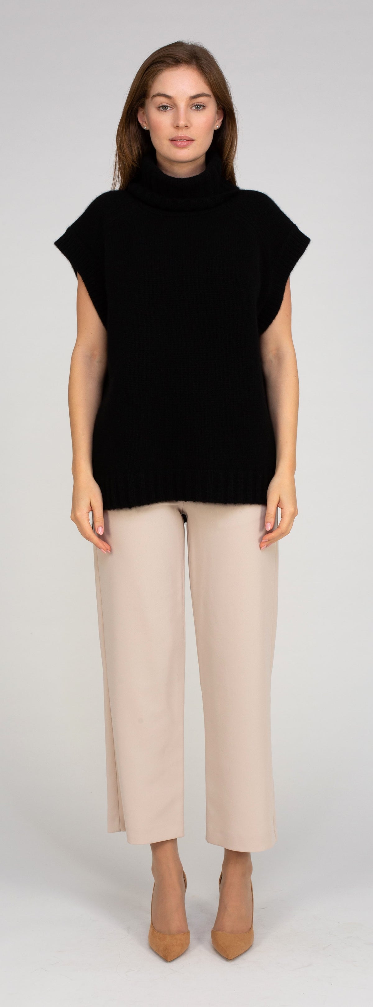 Van Kukil Amoura Chunky Sleeveless