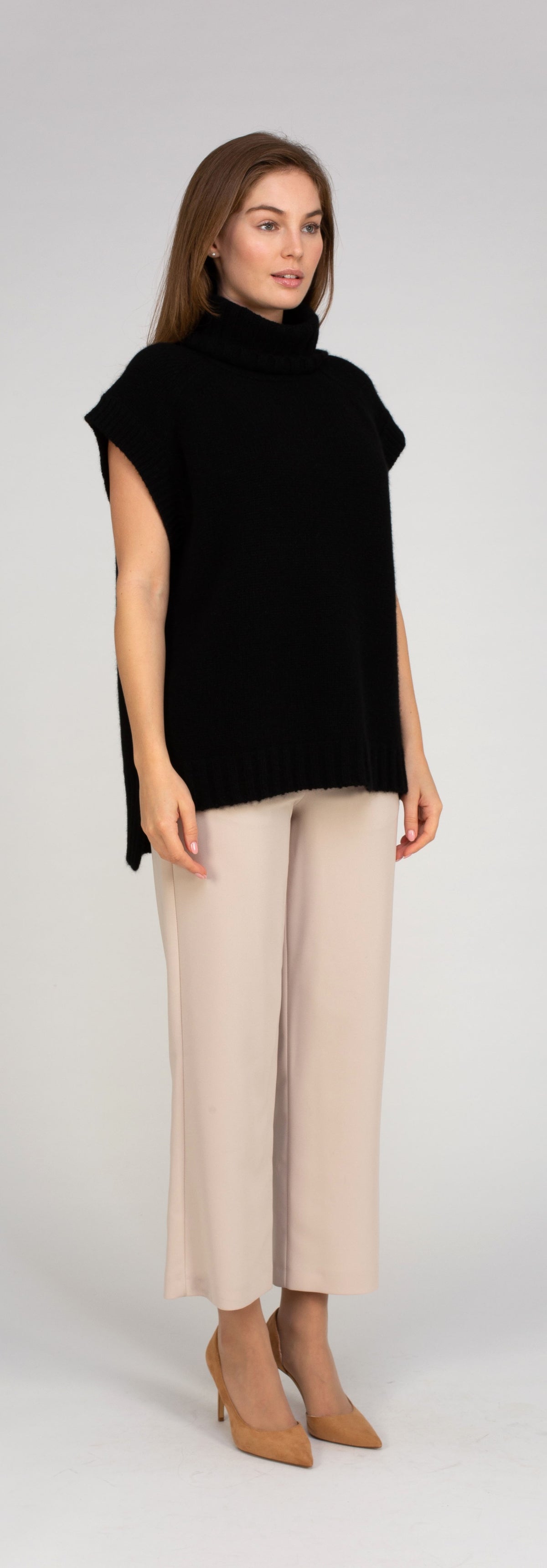 Van Kukil Amoura Chunky Sleeveless