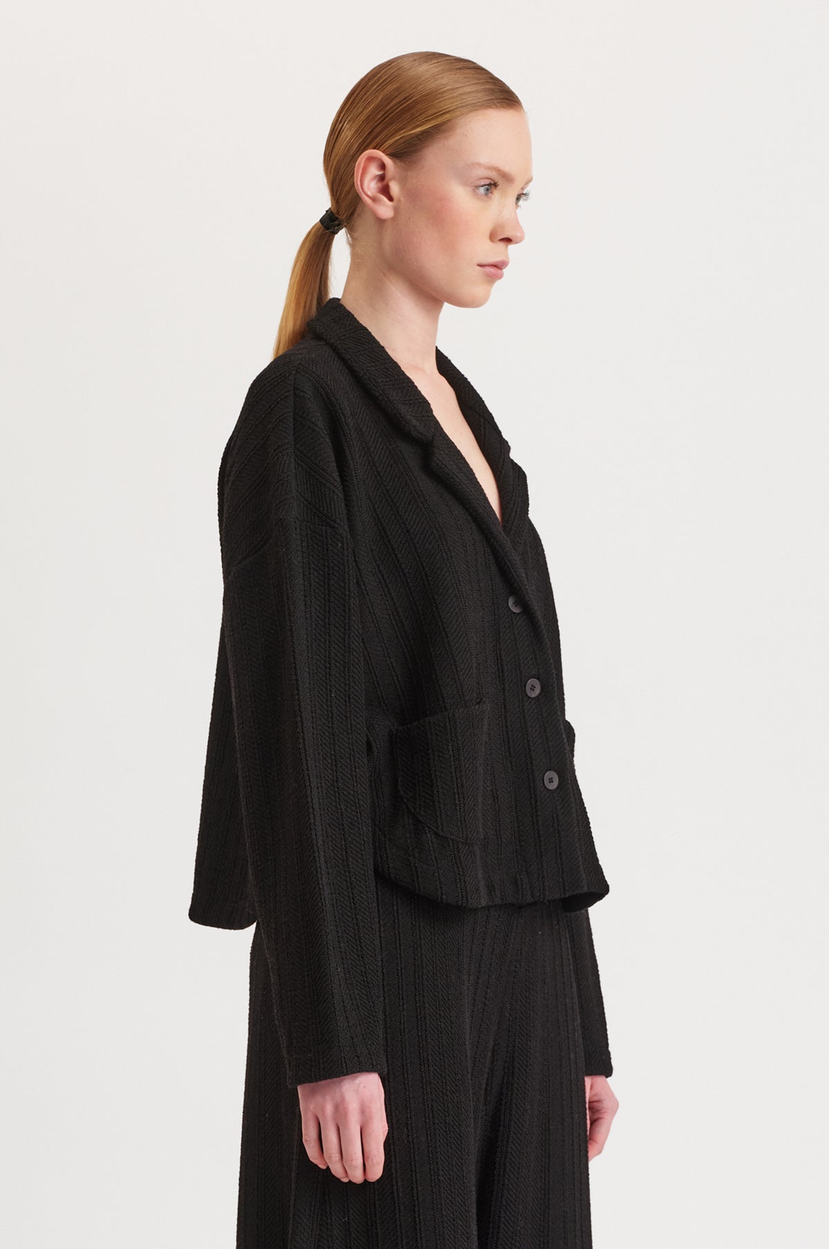 TRANSIT COMFORT FIT JACKET IN CHEVRON WOOL WITH ROUNDED BOTTOM