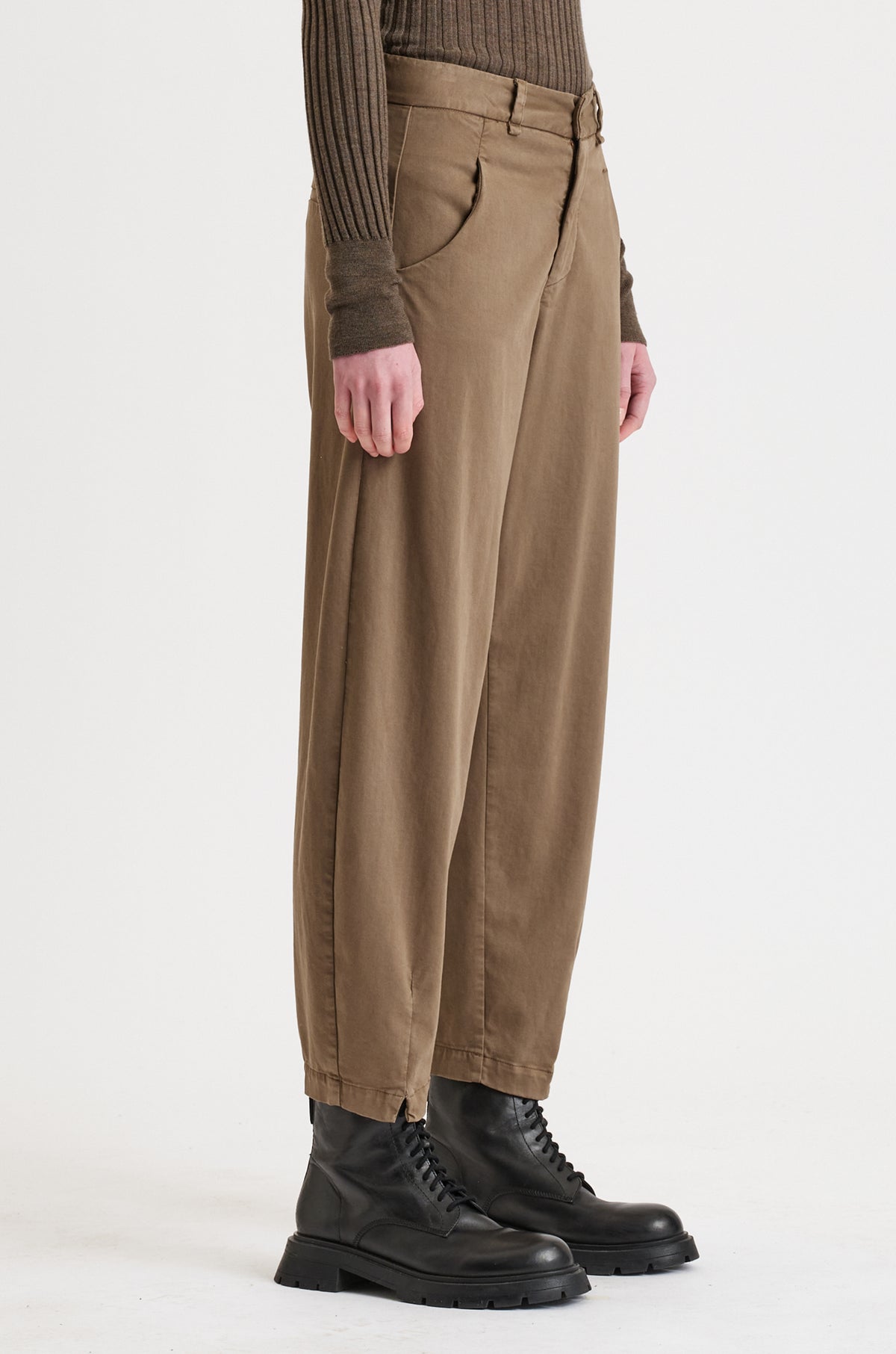 TRANSIT TAPERED TROUSERS