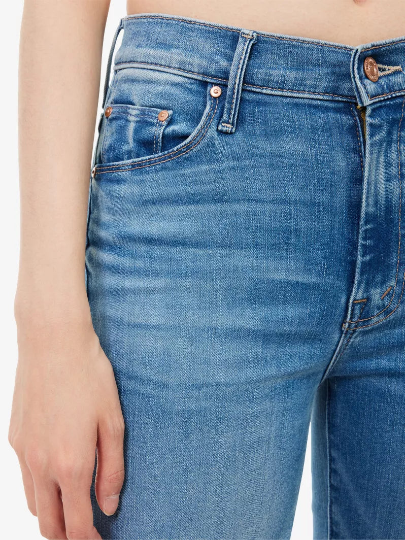 Mother Denim The Weekender Fray