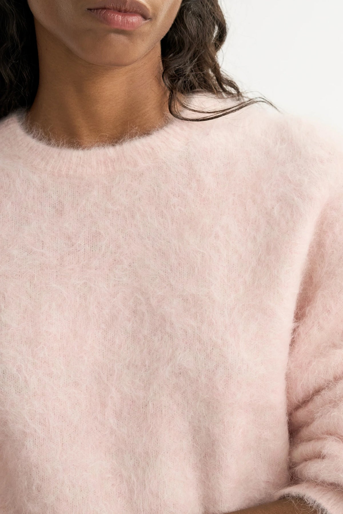 Soft Goat Alpaca Crewneck