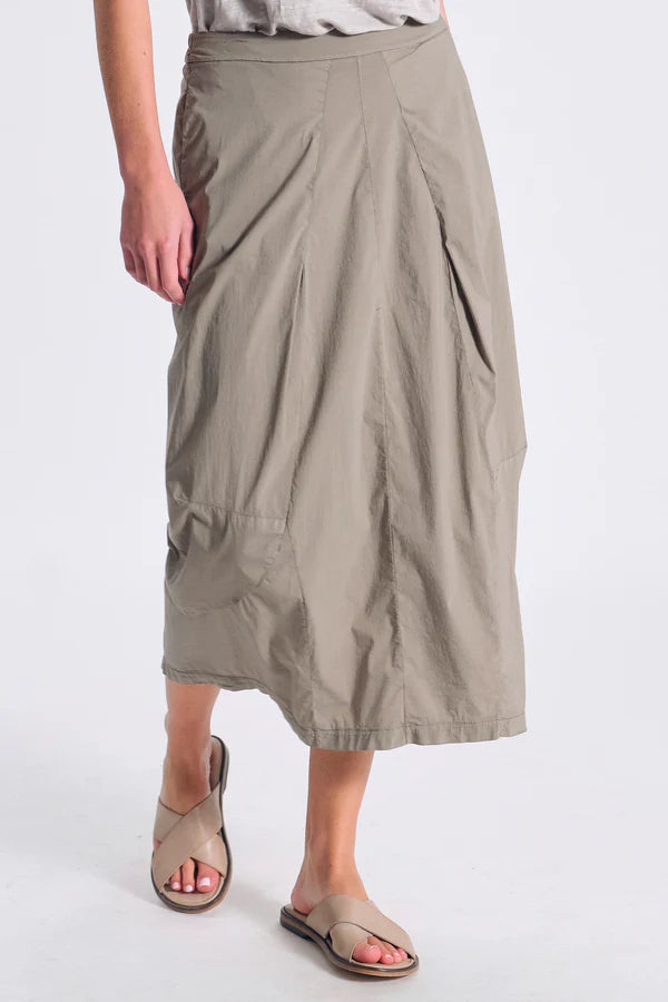 Transit Stretch poplin bombeè shape skirt with pleats