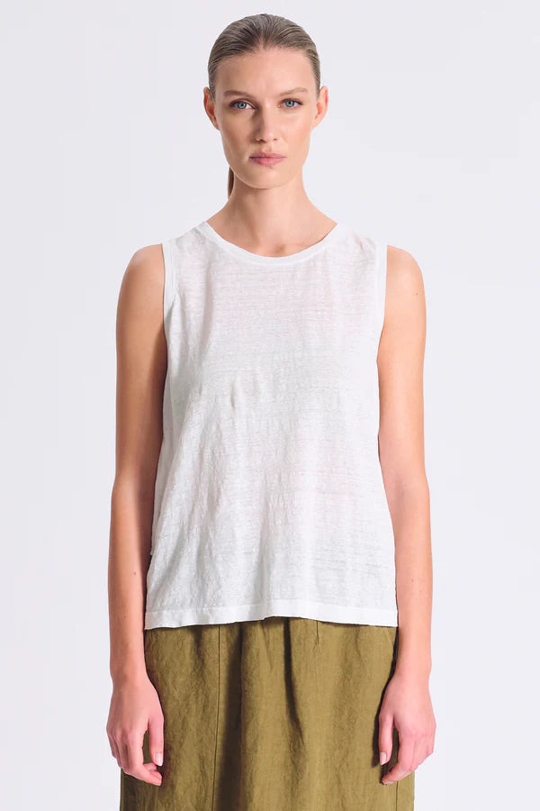 Transit Wide-shouldered comfort fit tank top in linen jersey at front and viscose georgette on the back