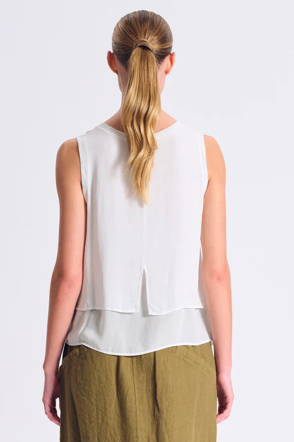 Transit Wide-shouldered comfort fit tank top in linen jersey at front and viscose georgette on the back