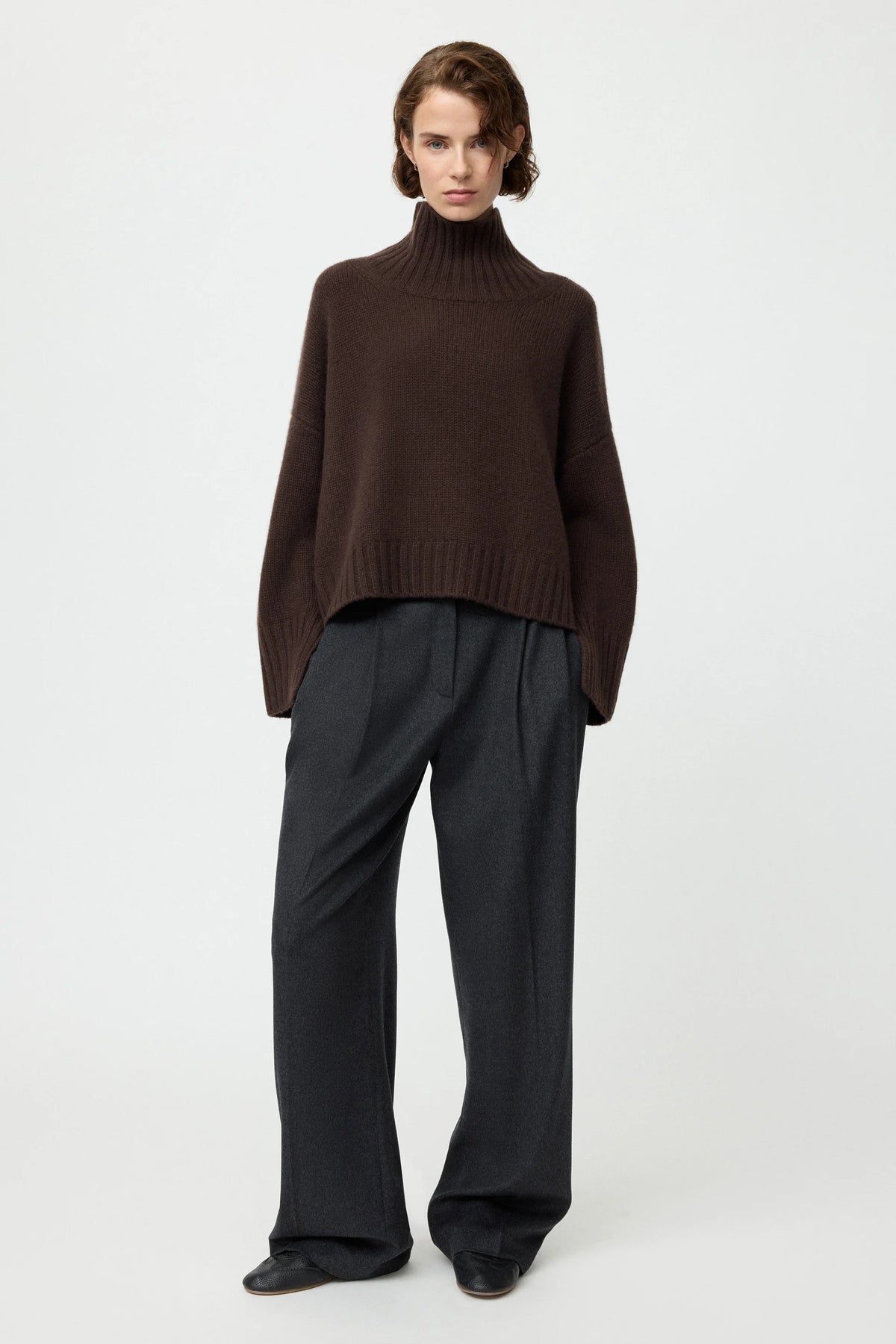 Soft Goat Girlfriend Turtleneck