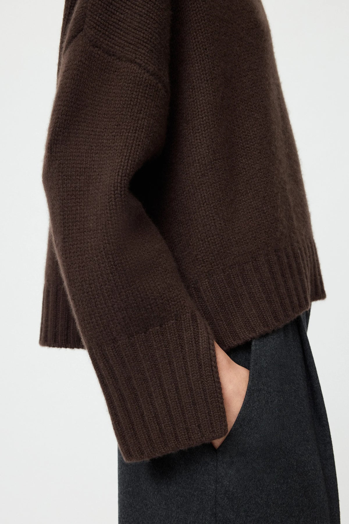 Soft Goat Girlfriend Turtleneck