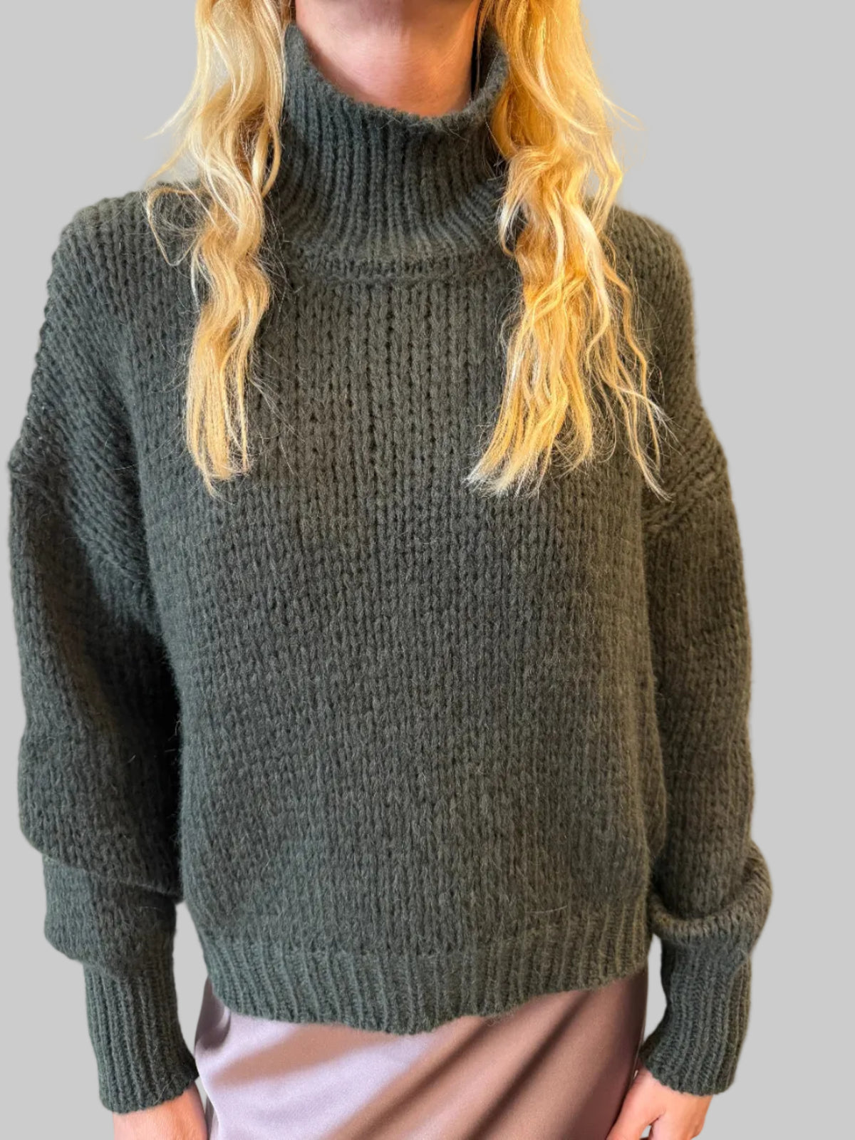 ROBERTO COLLINA TURTLENECK SWEATER