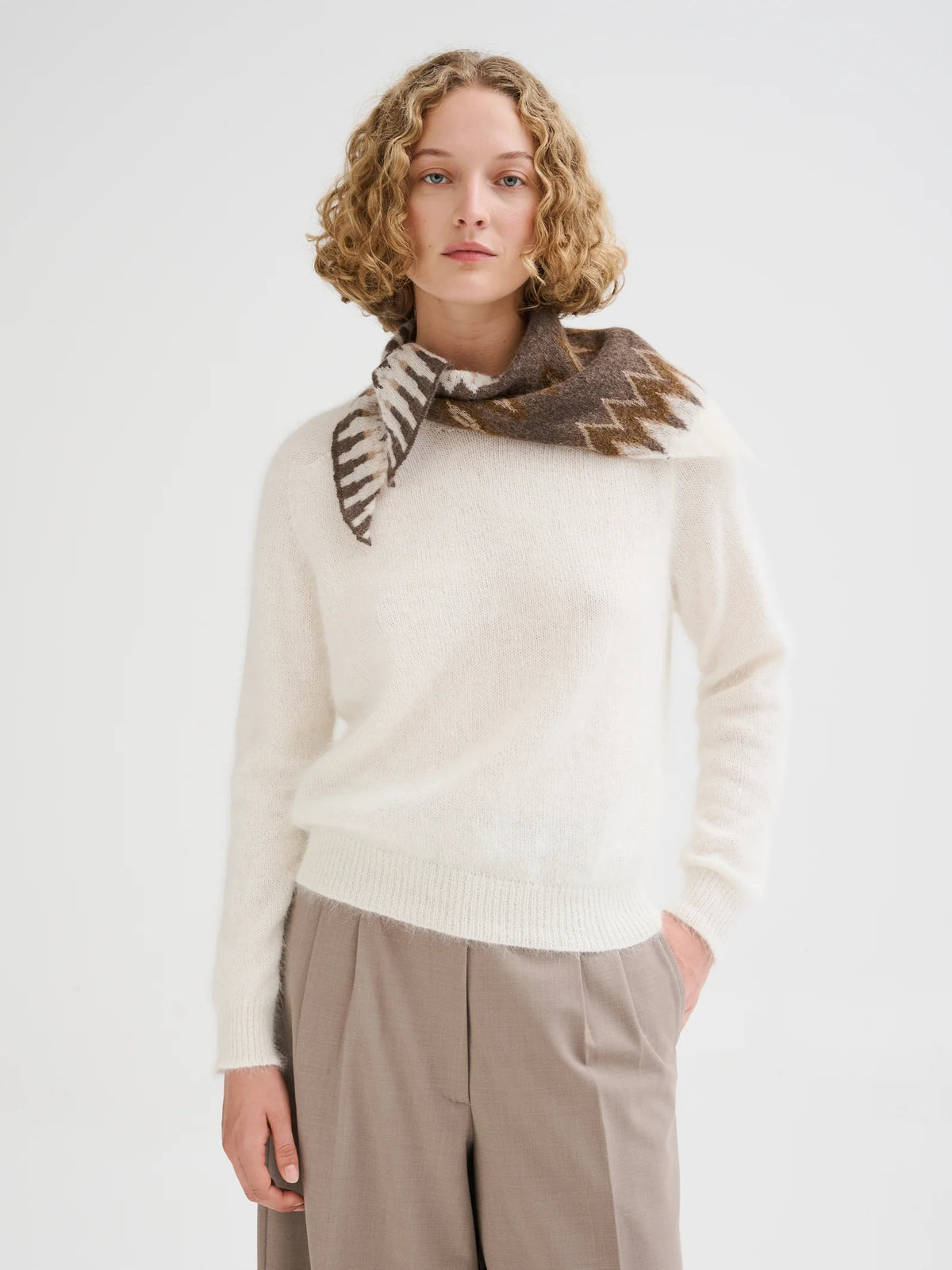ROBERTO COLLINA NORDIC JACQUARD BANDANA
