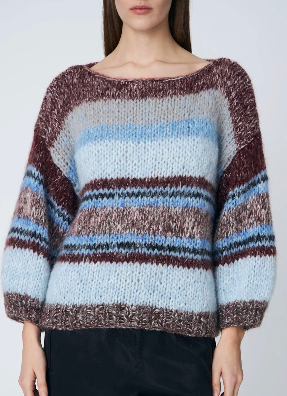 DAWN X DARE LOLA CREW JUMPER
