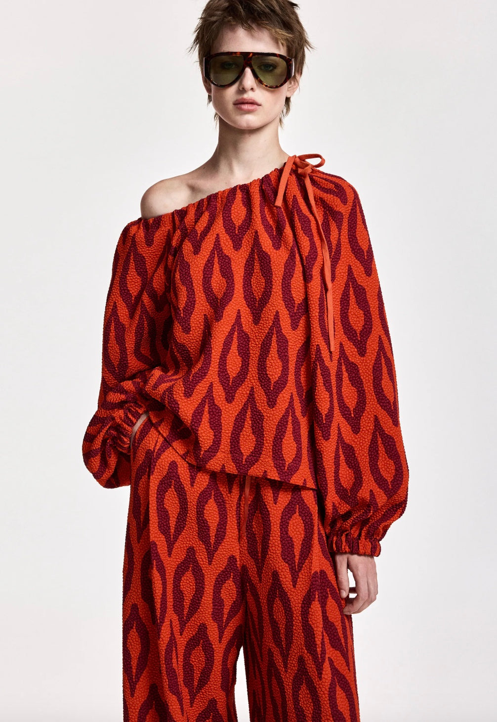 ESSENTIEL ANTWERP KOLORFUL PRINTED TOP