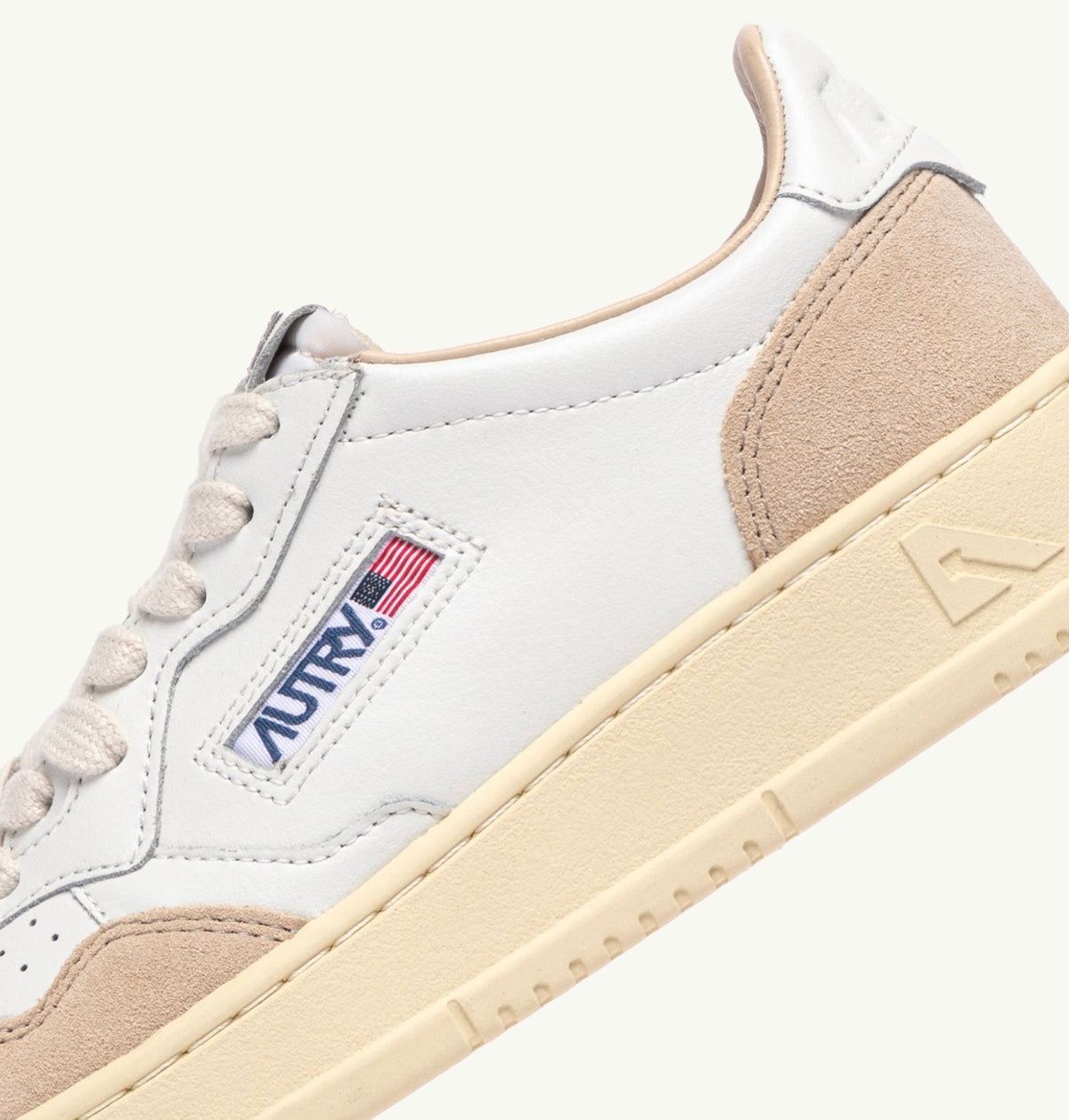 AUTRY MEDALIST LOW WOM LS33 LEATHER/SUEDE WHITE