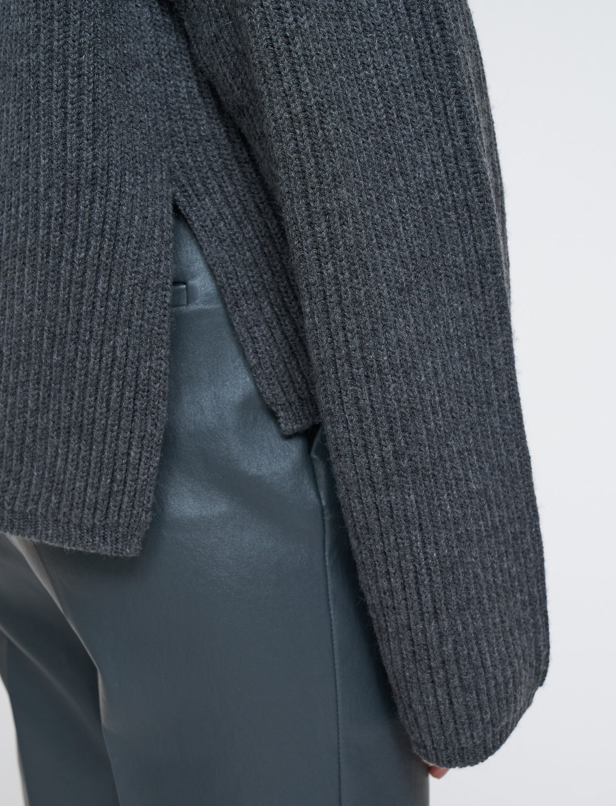High Nk Ls-New Cardigan Stitch RWS