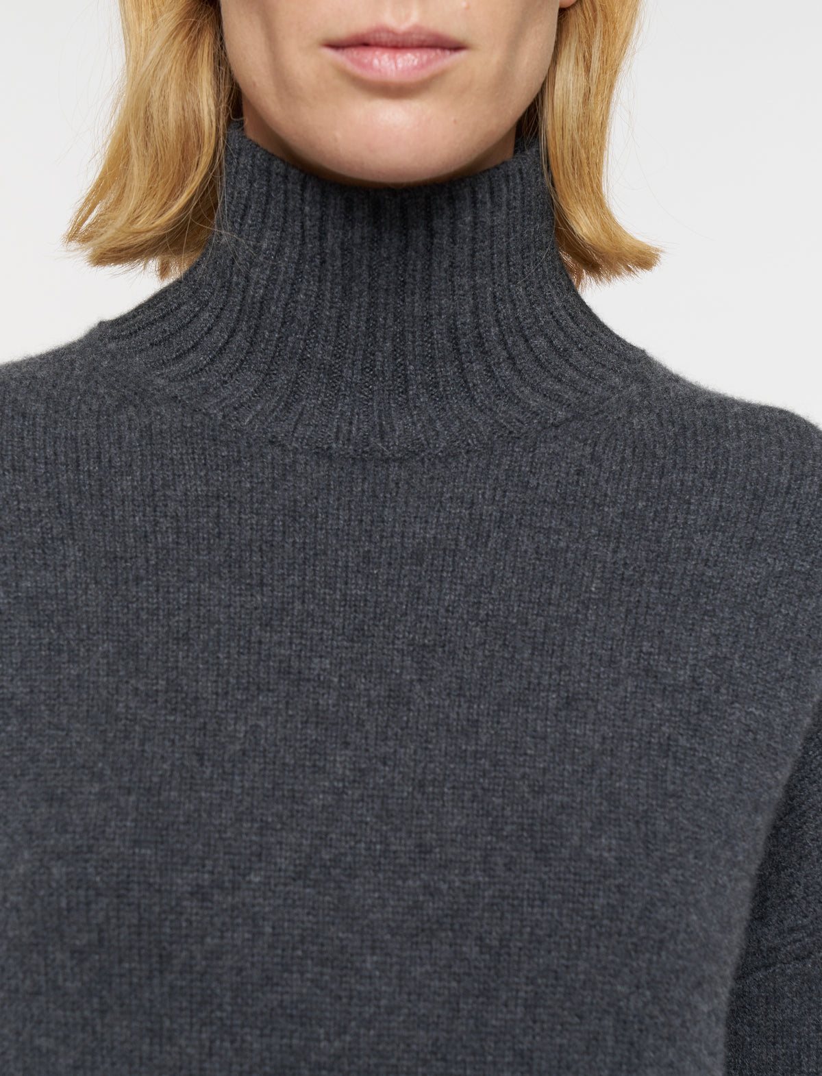 High Nk Ls-Luxe Cashmere