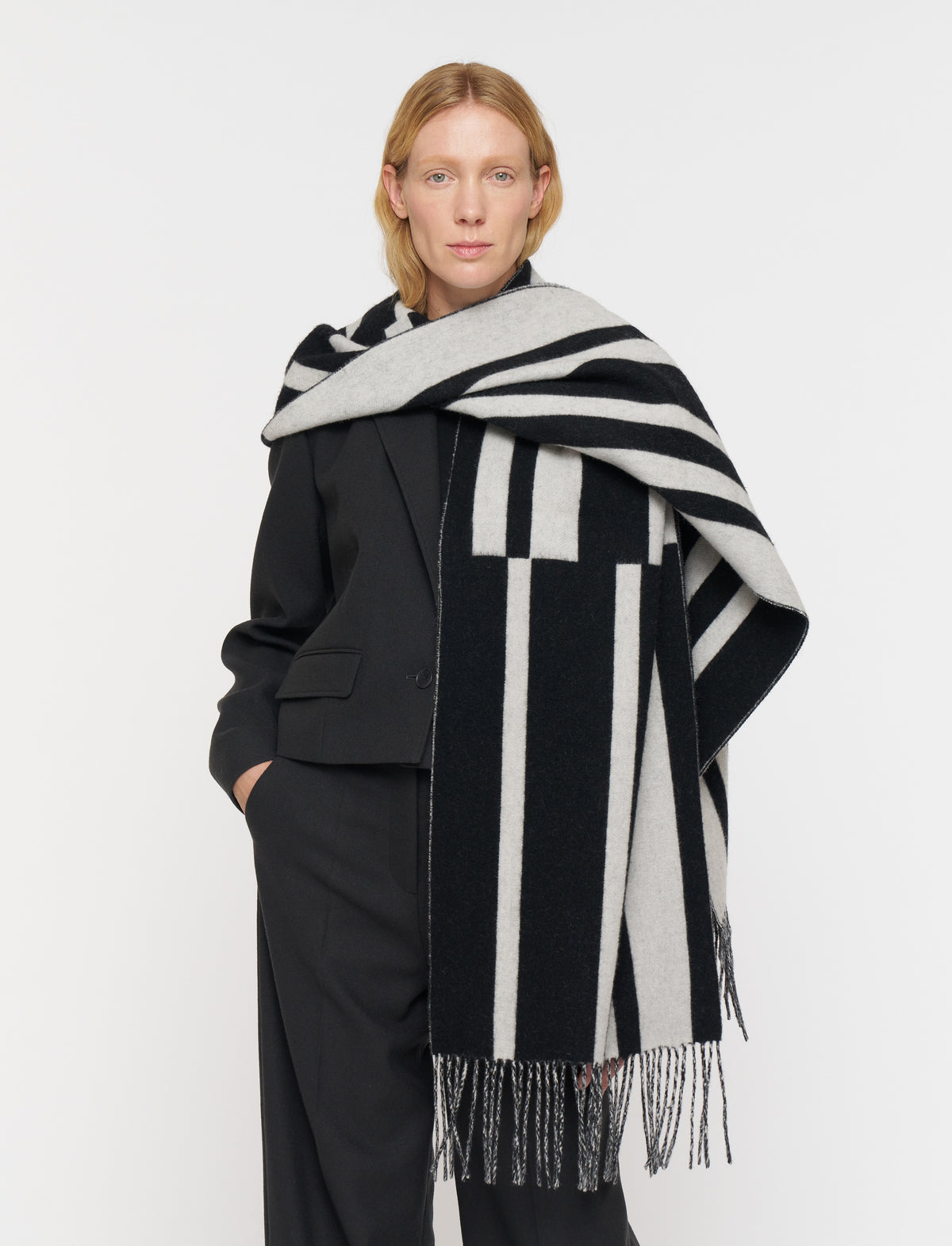 Magali-Acc-Woven Scarfs