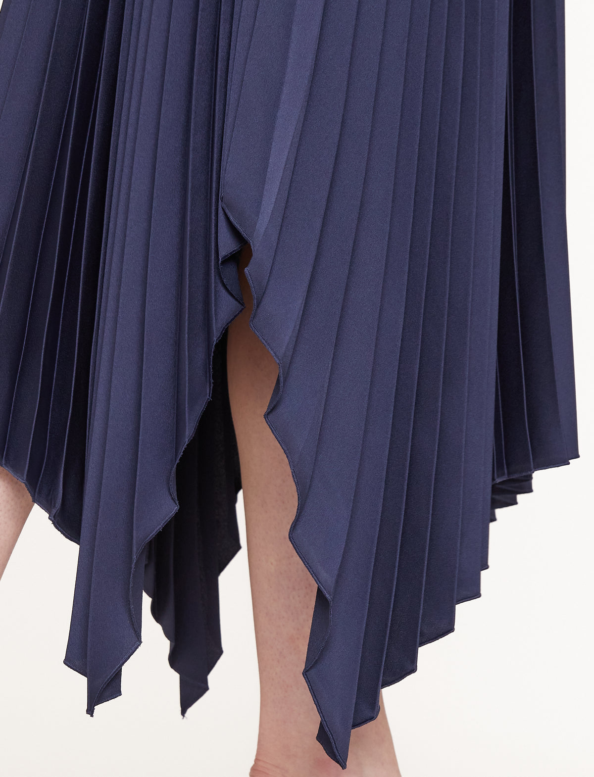 Ade-Skirt-Knit Weave Plisse