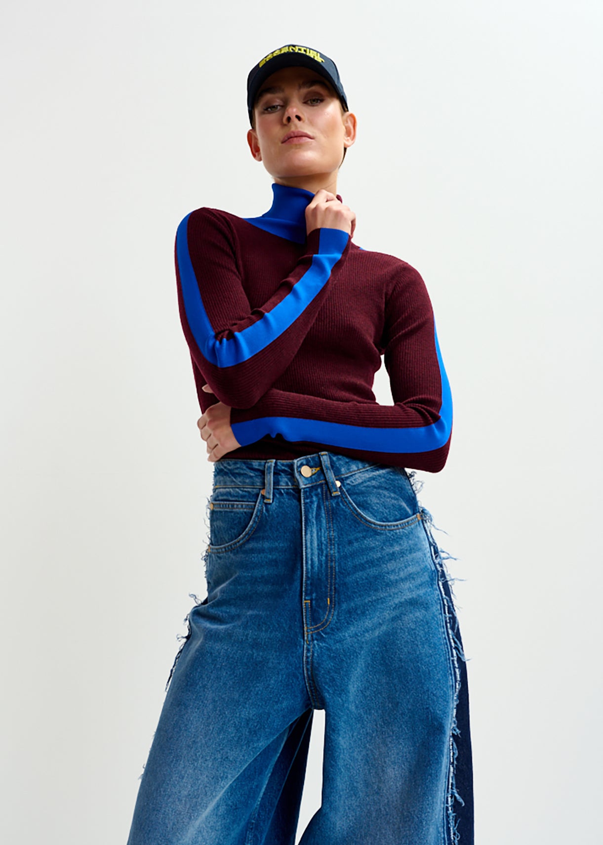 Iffort bicolour fitted pull