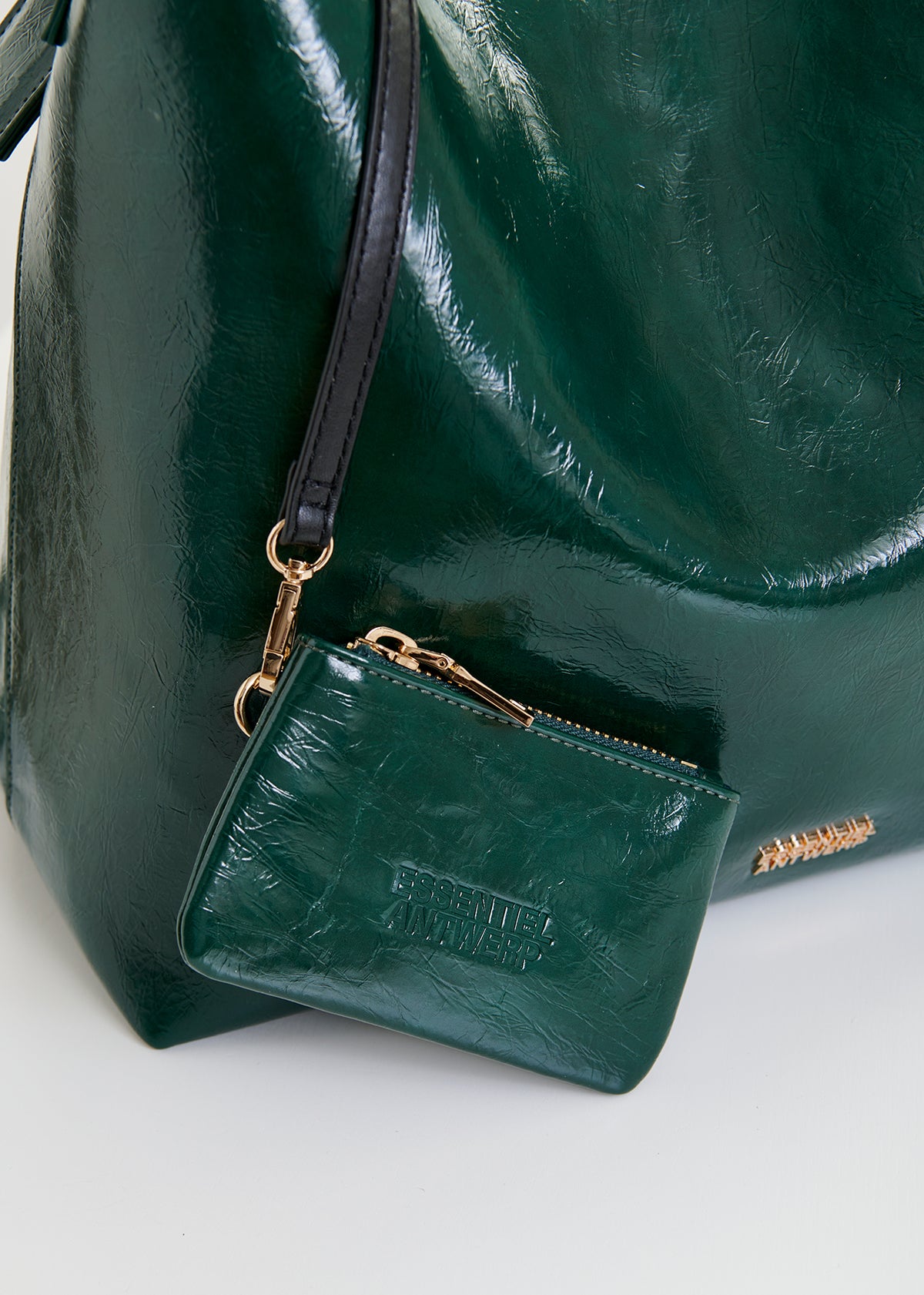 Ihurley shiny shopper bag