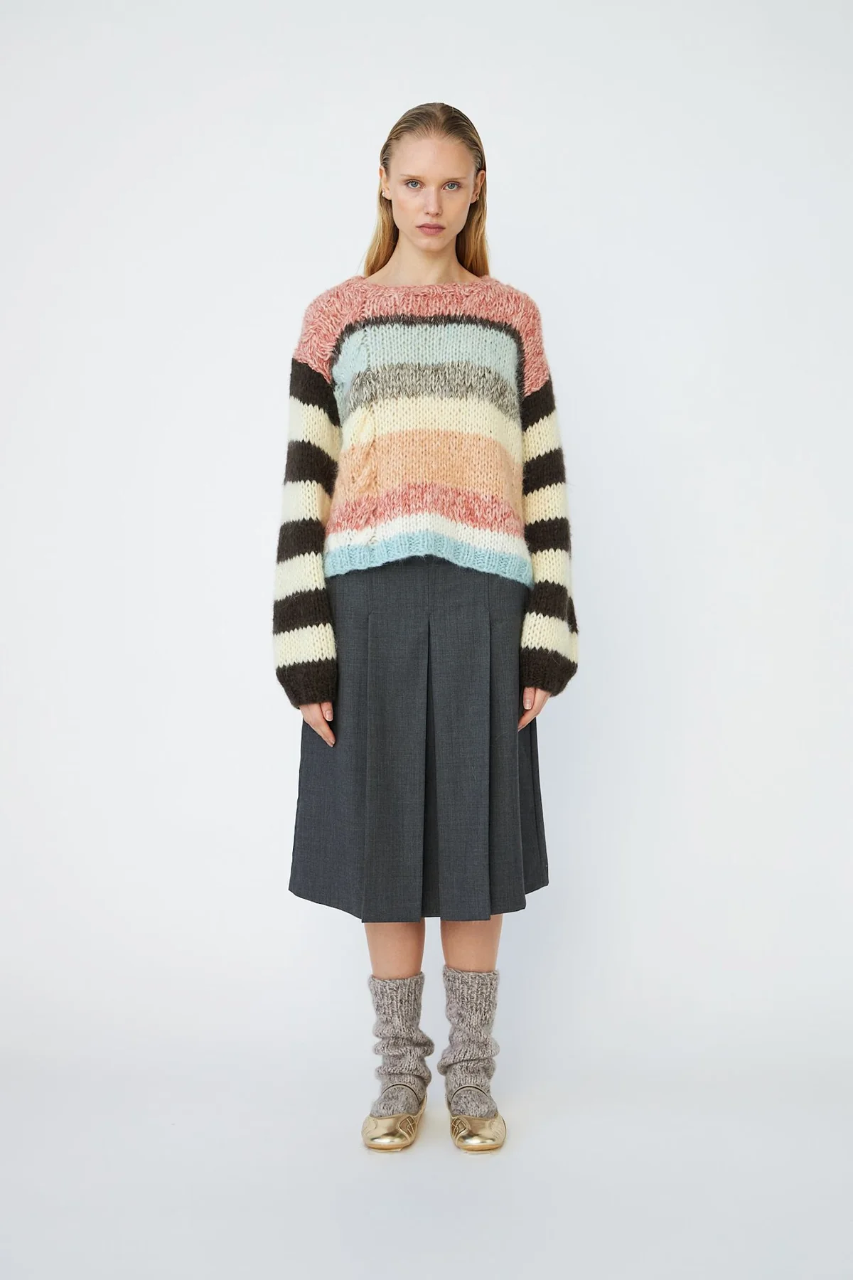 DawnxDare Beate Sweater