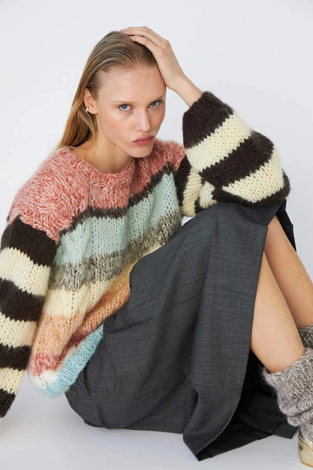 DawnxDare Beate Sweater
