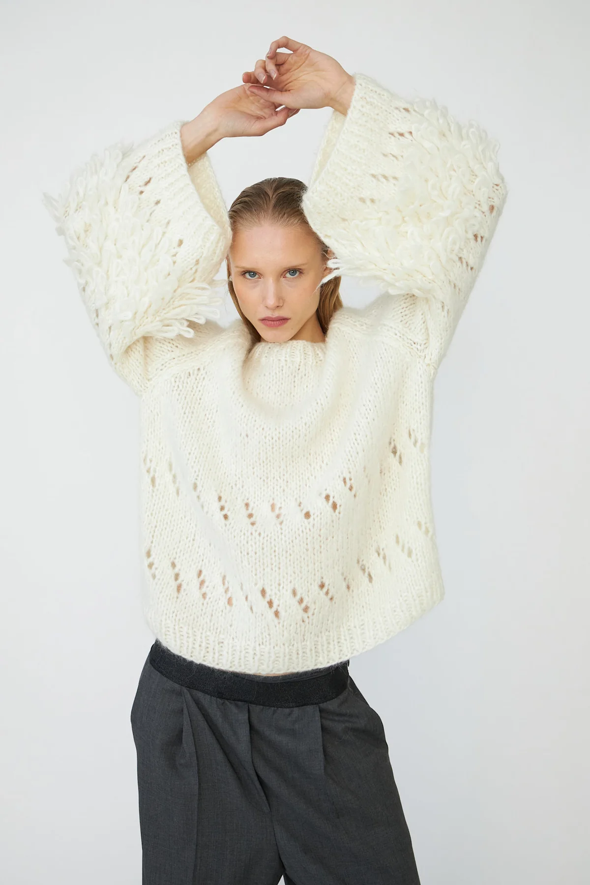 DawnxDare Flora sweater