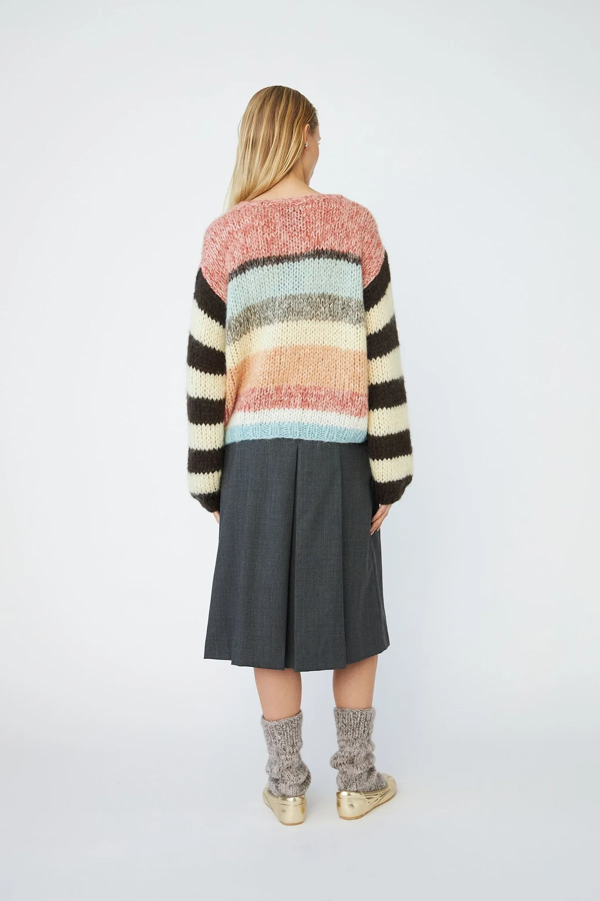 DawnxDare Beate Sweater