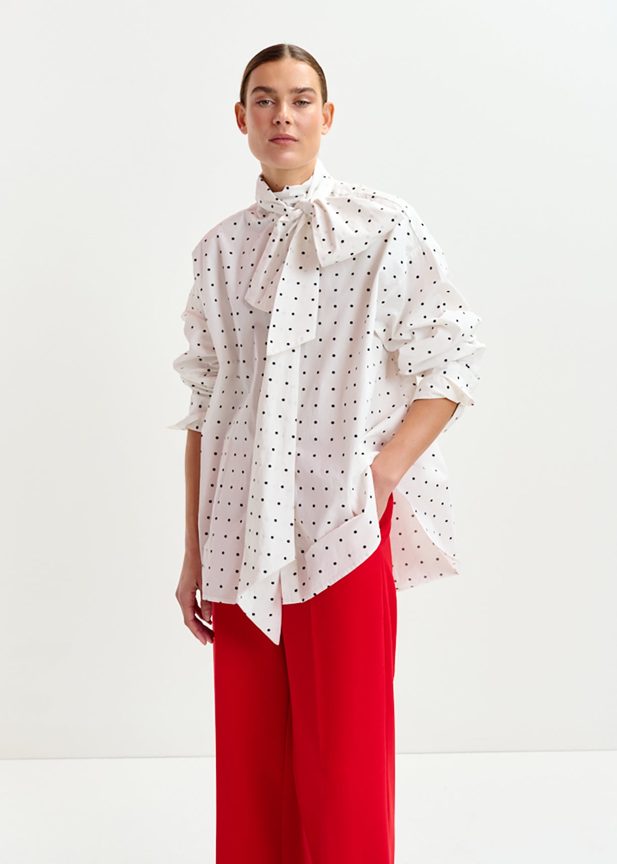 Imoverit pussy bow tie shirt