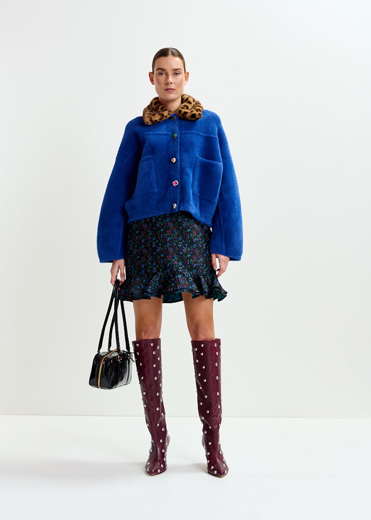 Intention jacket with collar