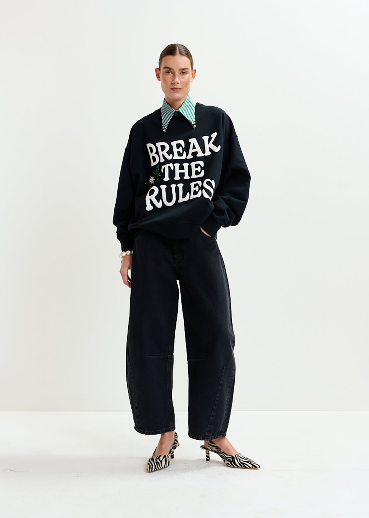 Interstellar barrel leg jeans