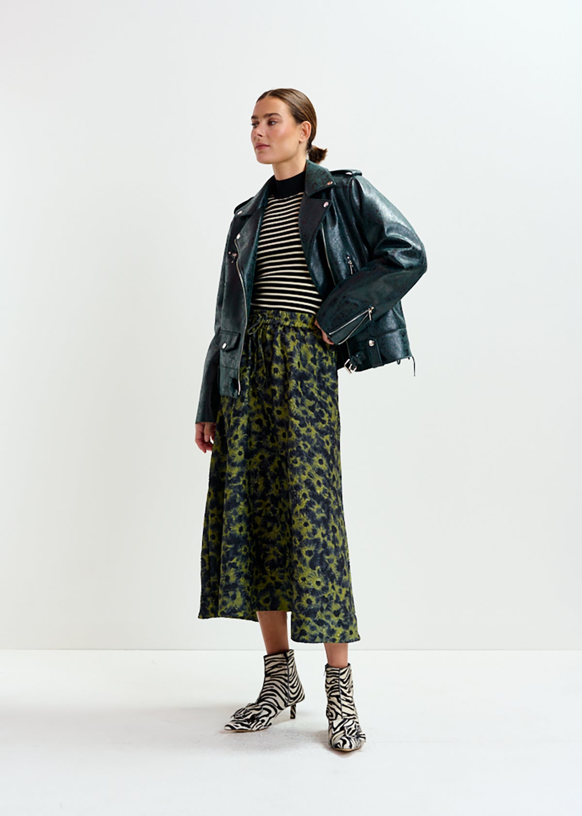 Isebel elasticated midi skirt