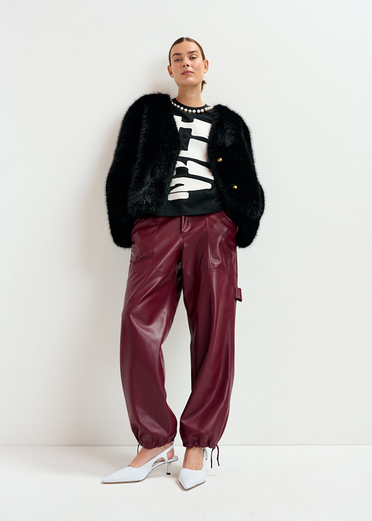 Itao faux leather pants
